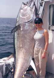 giant tuna fish catch